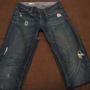 GAP Sexy Boot Distressed Jeans 26/2